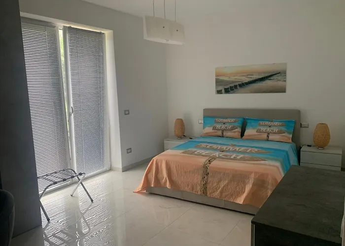 招待所 Eroi 韦尔巴尼亚