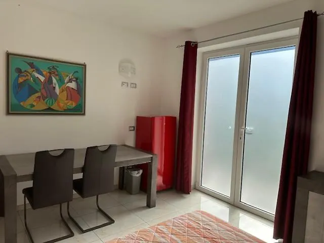 Eroi Pensjonat Verbania